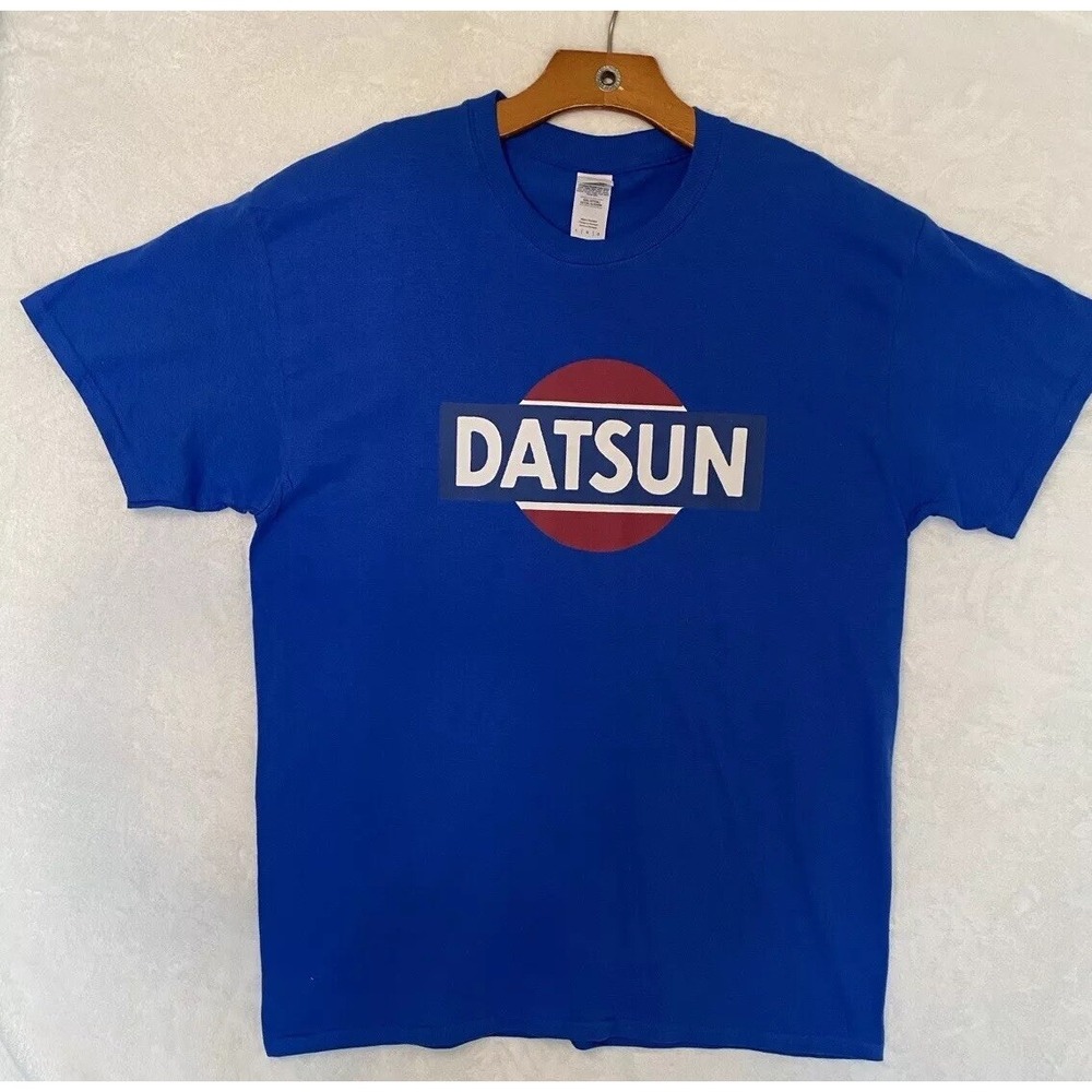 Datsun  Blue Retro Logo T-Shirt  1976-86 Design Car Enthusiast, Fast Nissan‎